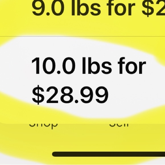 Barbie Pop-Up Camper Playset/Party Bus - Picture 10 of 10